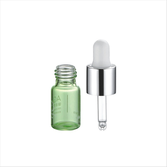 3ml 5ml 8ml 10ml ขวดแก้วกลมขนาดเล็กสีเขียวพร้อมหยดปั๊มเงินเงาสำหรับเซรั่มและน้ำมันหอมระเหย